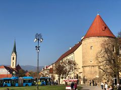 -耶拉契奇总督广场