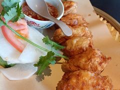 -大头虾越式风味餐厅(光明广场店)