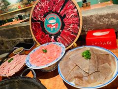 -周小明火锅(黑金冠社区店)