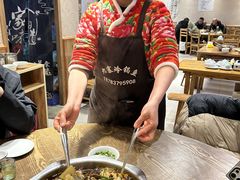 -乡土特色.冷锅鱼.牦牛肉汤锅