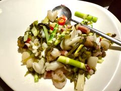 -吴越荣记苏州菜·松鼠桂鱼100%活鱼现做(斜塘老街店)
