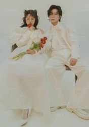 -角色婚纱摄影(中心店)