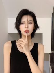 点击看大图 -Kraemer Paris苏豪路易士·嘉玛发廊
