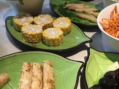 -一叶一世界·素食餐厅(锦华万达店)