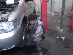 -李师傅修车保养维修连锁(金盏店)