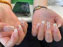 -斯馨·健康美甲美睫