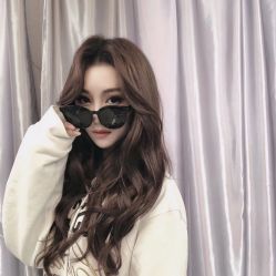 -DL HAIR SALON