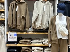 -优衣库(东莞汇一城店)