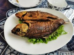 香茅草烤鲫鱼-蝴蝶泉宾馆-中餐厅