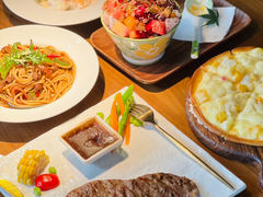 -酤居湖景音乐餐吧(安宁店)