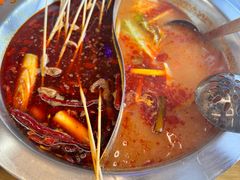 -黔哆哆地摊酸汤火锅(清湖店)