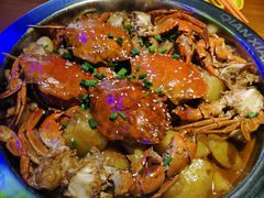 -钳小厨疯味1987肉蟹煲(美一城广场店)