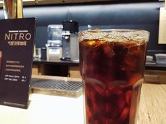 -星巴克臻选(国贸商城首店)