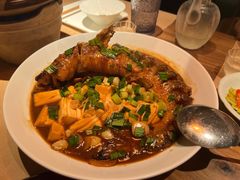 野生鱼钩炖豆腐-青桃餐厅