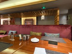 -郑州嘉锦酒店·华夏食府中餐厅(中原路店)