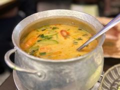 冬阴功-大头虾越式风味餐厅(光明广场店)