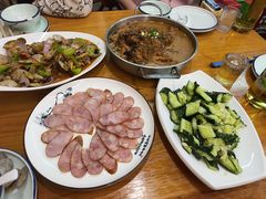 -圣夜东北菜烧烤·夜宵·小龙虾(胥江路店)