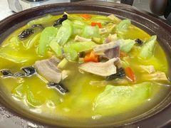 -阿峰饭店·本地土菜馆·农家土鸡煲·一品神仙鸡(报福店)