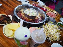 -储奇门鳝鱼火锅(总店)