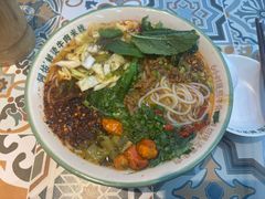 -百联临沂购物中心(临沂路店)