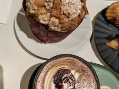 -潮一不贰·法式甜品·生日蛋糕·西式简餐(外滩店)