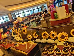 -咖啡苑自助餐厅·中国大饭店