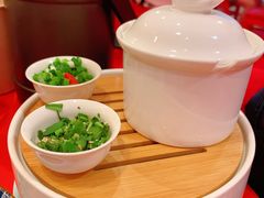 怀旧知青肉泡饭-侯师傅热炒店(印象城店)