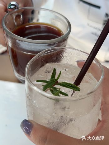 为了清迈这杯咖啡️开车也要去这座烂尾楼