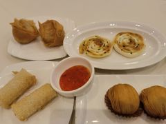 金枕飘香榴莲酥-凤凰楼酒家·粤宴点心(华强北店)