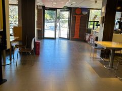 -麦当劳(丽江玉河广场店)