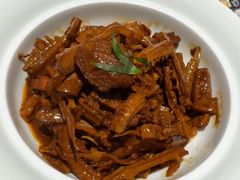 野笋干烧黑猪肉-钱塘花园·宁波菜