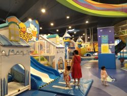 -多奇妙乐园·淘气堡·电玩·抓娃娃(海口吾悦店)