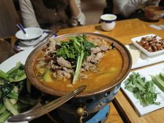-娜仁图雅蒙古美食村(33小镇店)