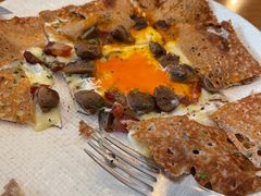 鸡蛋蘑菇熏肉荞麦可丽饼-RAC BAR(安福路店)