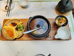 羊肚菌鹿茸菇汽锅鸡-云海肴·汽锅鸡·云南菜(高德置地店)