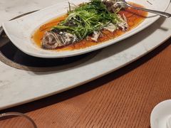 -泓历皇朝酒店(东亭店)