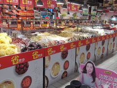 -家乐福(川沙店)
