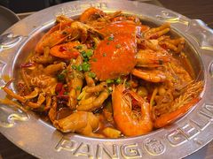 -胖哥俩肉蟹煲(重庆观音桥大融城店)