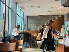 -星巴克臻选(广州高德置地秋广场店)