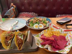 -Famous肥猫墨西哥音乐餐吧(五棵松华熙LIVE店)