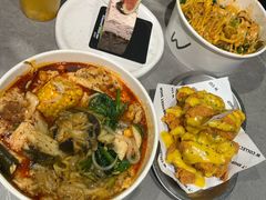 -W COLLECTIVE  DESSERT SHOP