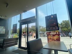 -汉堡王(金鹰天地广场店)