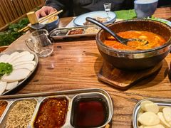 -明洞阿姨·韩式酱蟹烤肉·创意料理(三元桥店)