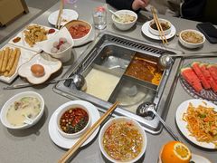 -海底捞火锅(旭辉MALL店)