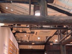 -猫的天空之城概念书店(杭州南宋御街店)