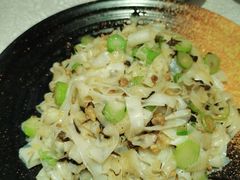 榄菜肉碎炒沙河粉-盆满钵满·国家非遗传承(云台店)