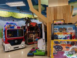 -莫莉幻想儿童乐园(武汉保利广场店)