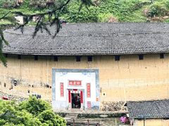 -初溪土楼群