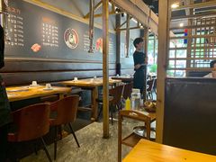 大堂-唯成•韩国炭火烤肉 유성고기