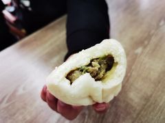 猪肉大葱包子-品乐天包子(凤一店)